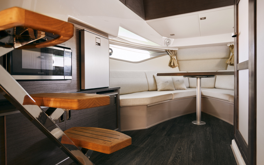 Sea Ray  Sundancer 320 - 2020 фото 1.16