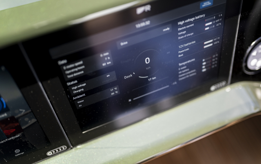 Frauscher X Porsche 850 Fantom фото 1.21