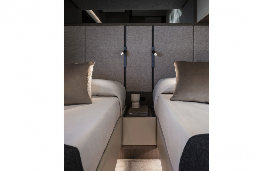 Ferretti Yachts 720 #59 фото 2.33