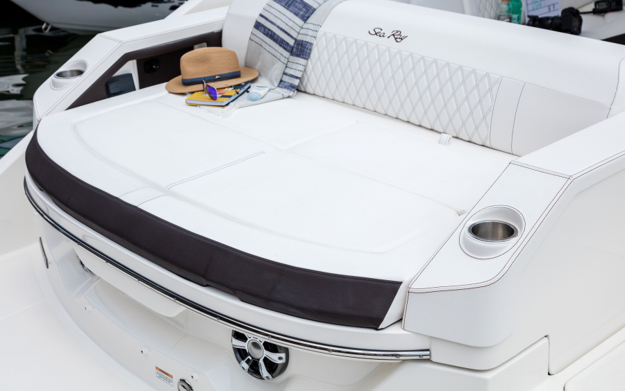 Sea Ray  SLX 310/802 фото 1.7