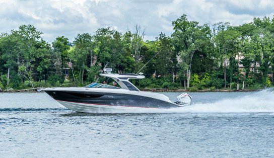 Sea Ray SLX 350 OB (Outboard)