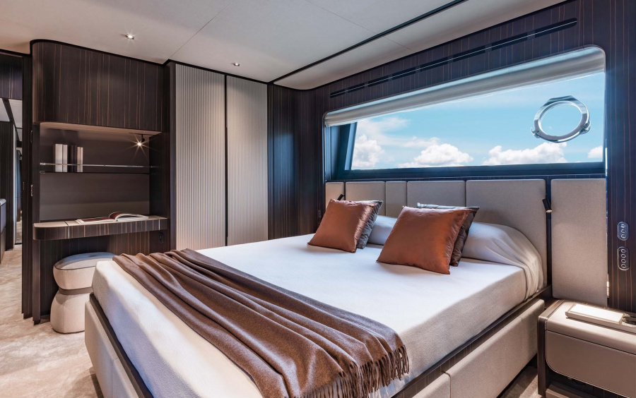 Ferretti Yachts 940 фото 2.17