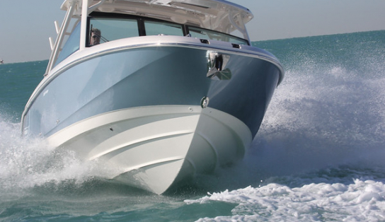 Boston Whaler 320 Vantage