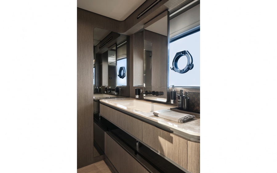 Ferretti Yachts 720 #59 фото 2.25