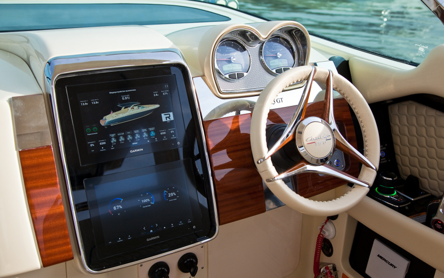 Chris-Craft Launch 35 GT SURF фото 1.7