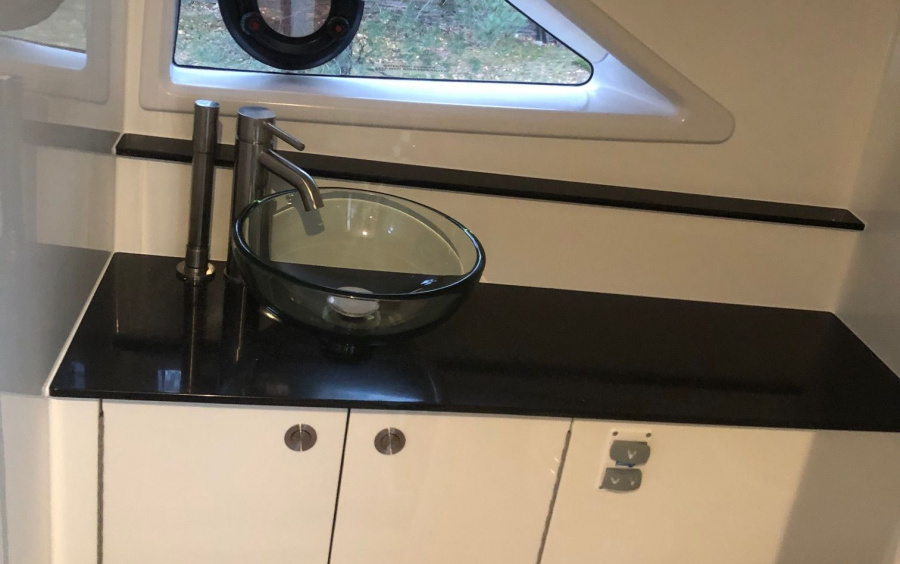 Sea Ray Sundancer 320 Coupe/546 фото 1.11