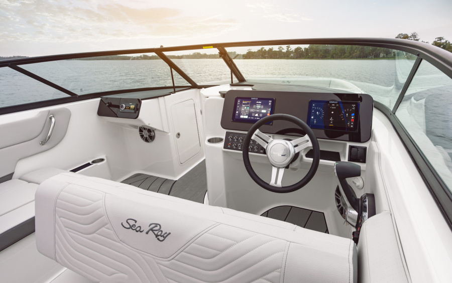 Sea Ray SDX 270 Surf фото 1.5