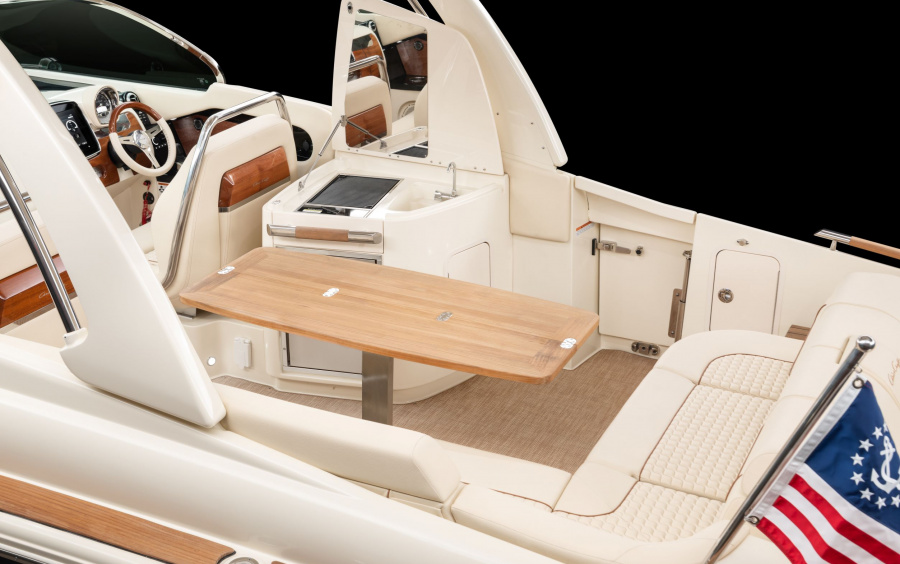 Chris-Craft Launch 31 GT фото 1.3