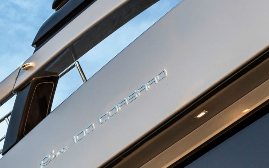 Riva 102' Corsaro Super фото 1.16