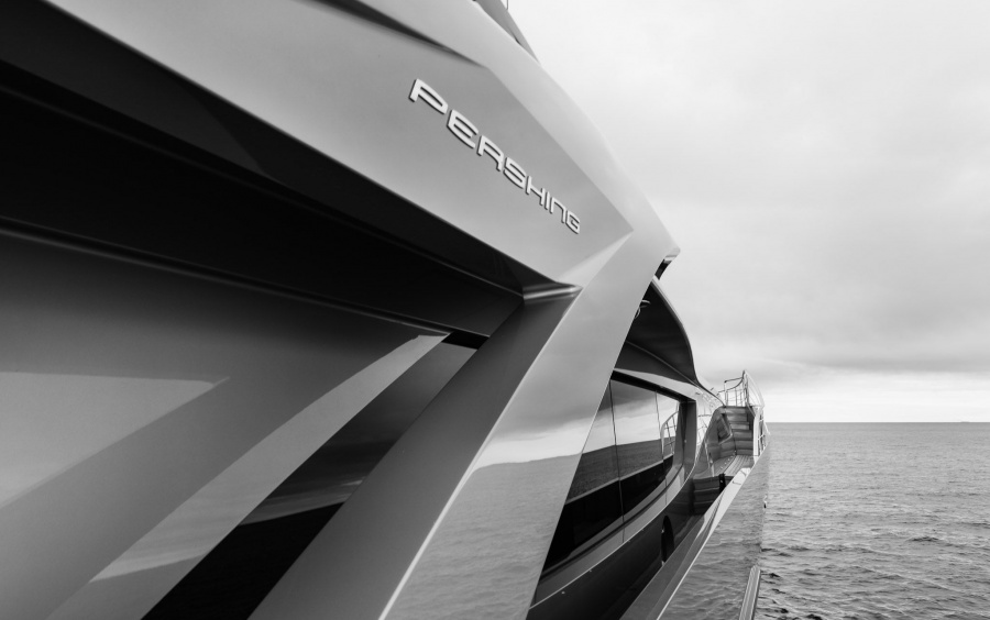 Pershing 140 фото 1.26