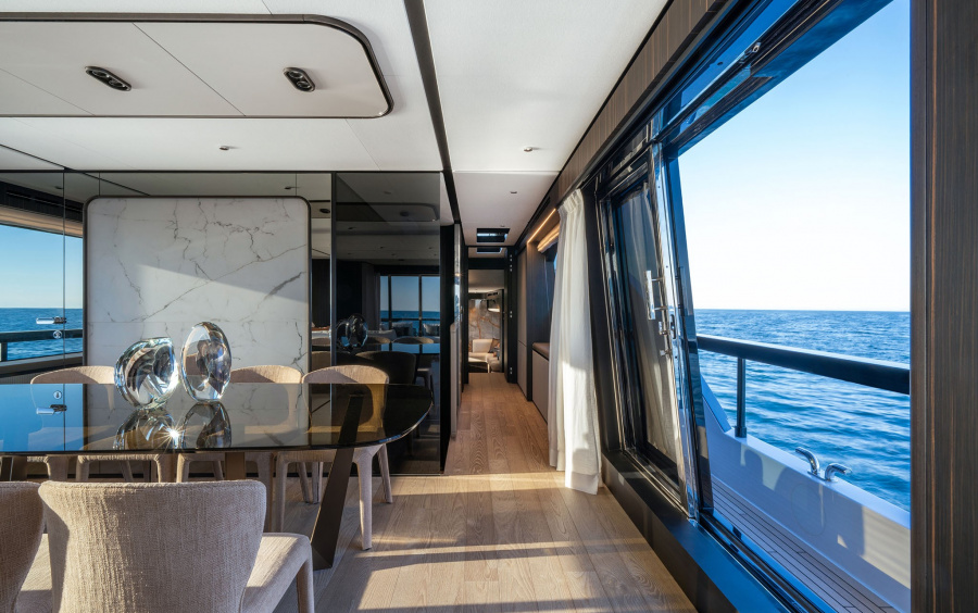 Ferretti Yachts 940 фото 2.5