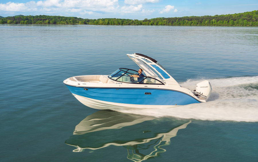Sea Ray 230 SDX OB фото 1.5