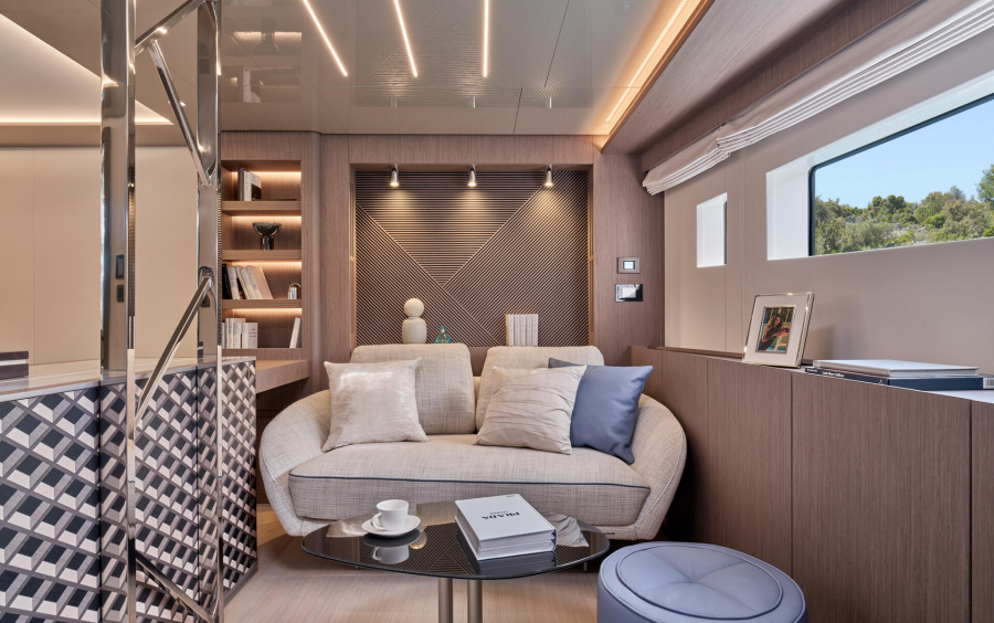 Prestige M8 фото 1.8