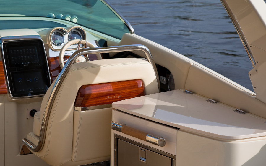 Chris-Craft Launch 35 GT SURF фото 1.2