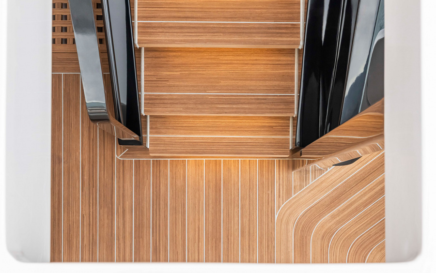 Ferretti Yachts INFYNITO 90 #11 фото 1.9