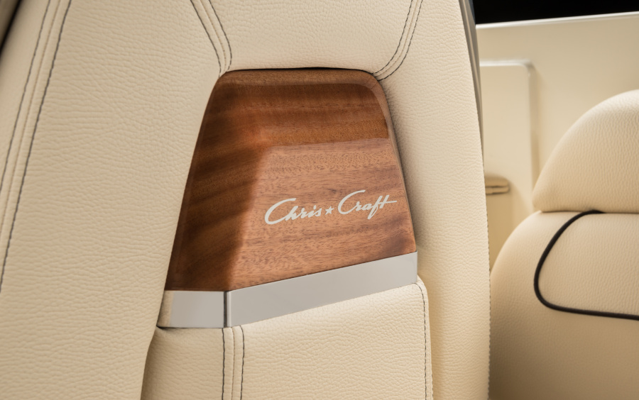 Chris-Craft Launch 28 GT фото 1.22