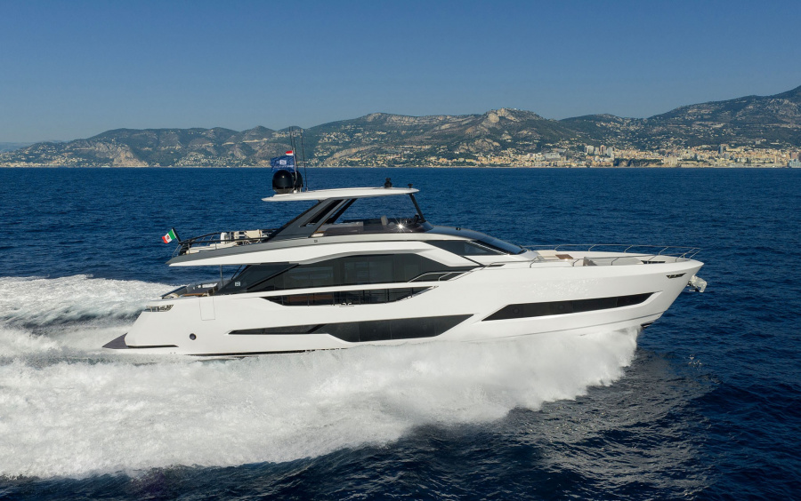 Ferretti Yachts 800 фото 1.6