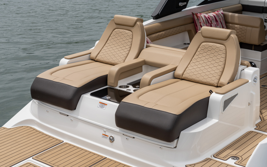 Sea Ray SDX 290 фото 1.7