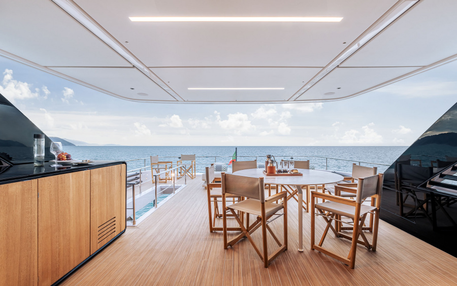 Ferretti Yachts INFYNITO 90 #11 фото 2.58