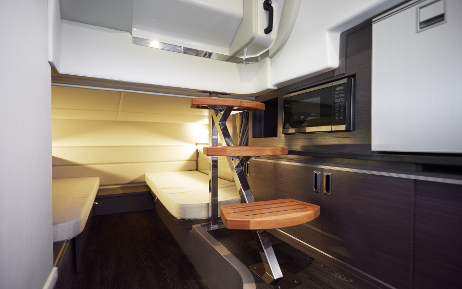 Sea Ray Sundancer 320 фото 1.8