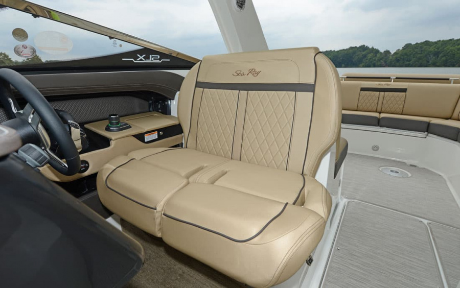 Sea Ray  SLX 310 фото 2.7