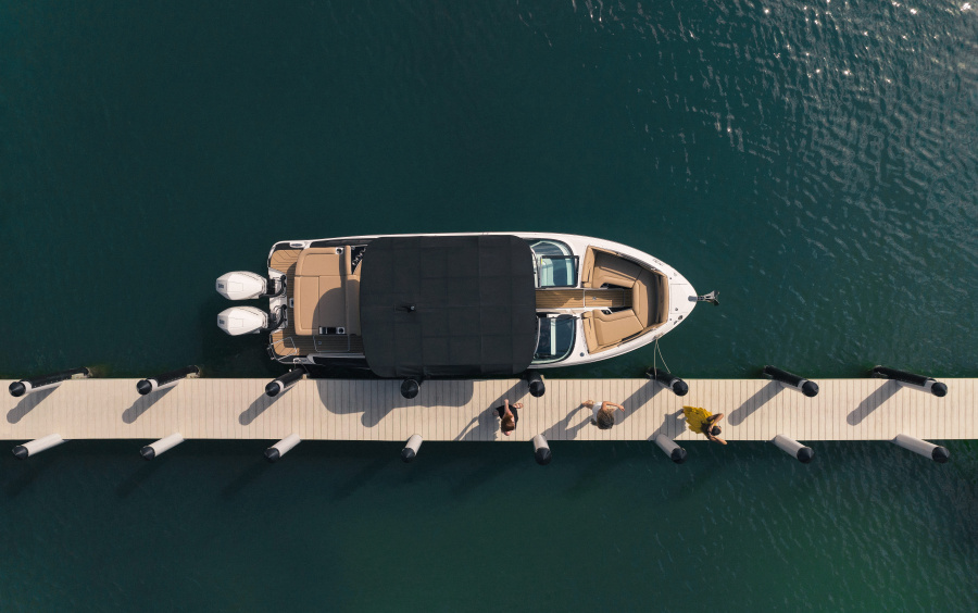 Sea Ray  SLX 280 OB фото 1.7