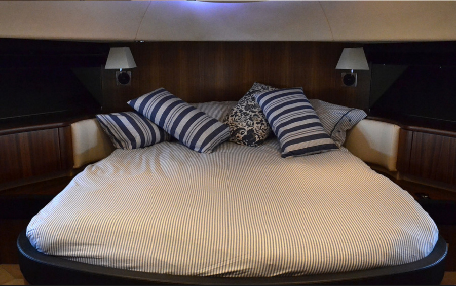 Fairline Squadron 78 - 2012 фото 1.6