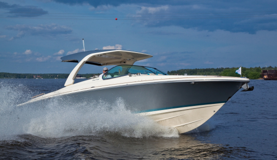 Launch 35 GT SURF