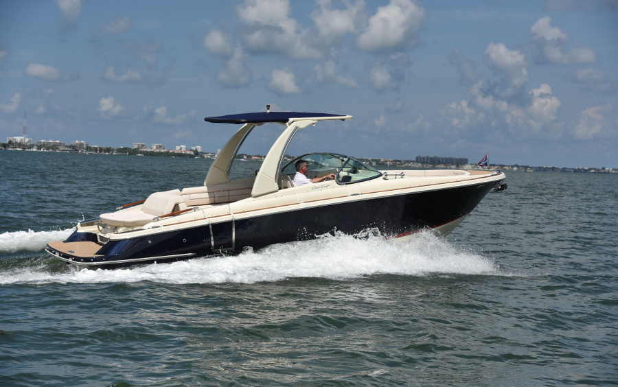 Chris-Craft Launch 28 GT SURF фото 1.19