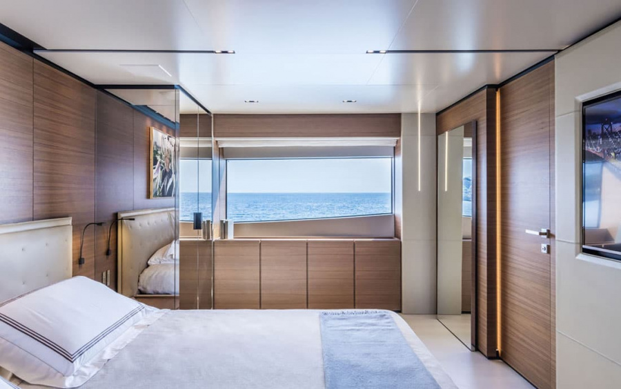 Custom Line Navetta 33 фото 2.13