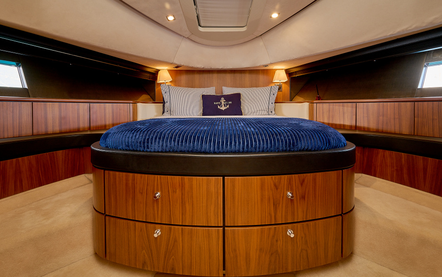 Fairline Squadron 78 - 2012 фото 2.31