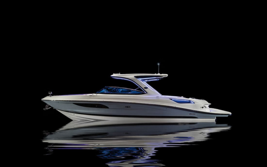 Sea Ray  SLX 350 фото 1.3