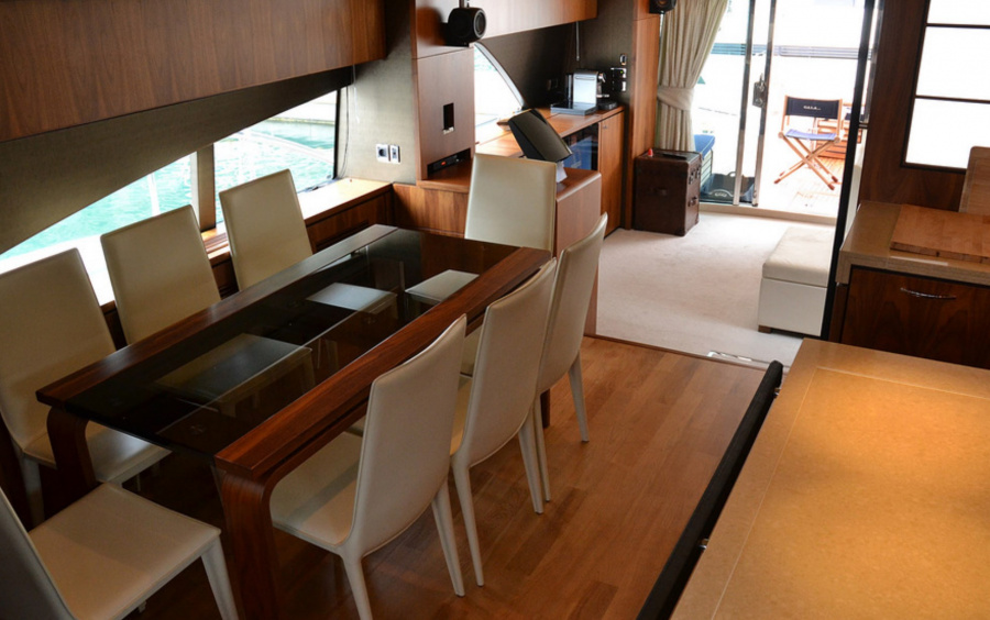 Fairline Squadron 78 - 2012 фото 1.9