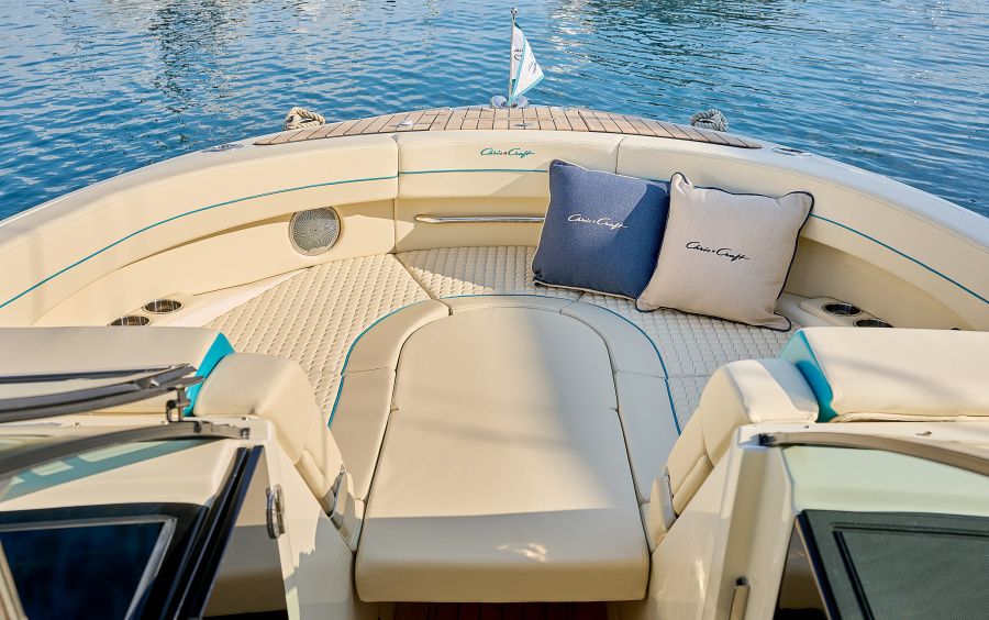 Chris-Craft Launch 31 GT (available in Montenegro) фото 2.19