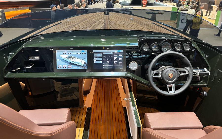 Frauscher X Porsche 850 Fantom фото 2.4