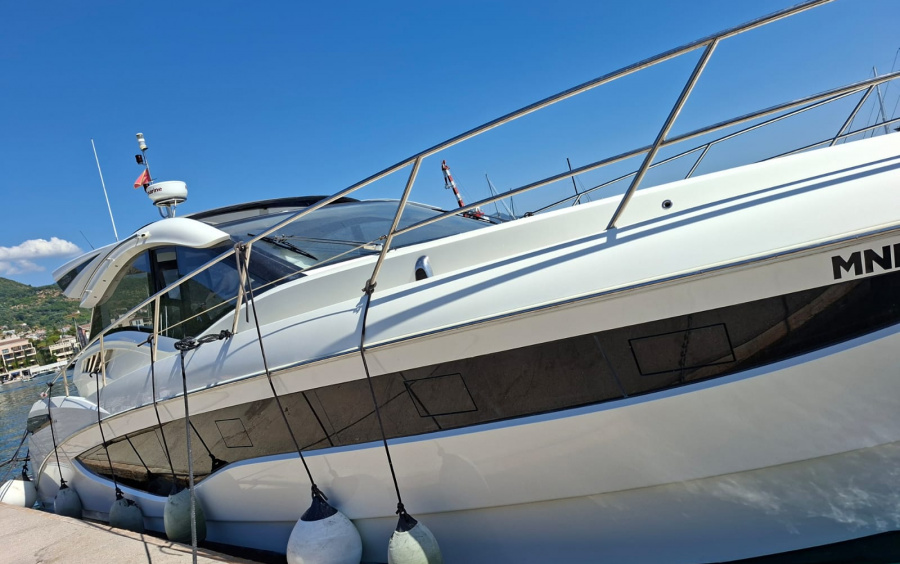 Galeon 445 HTS фото 1.4