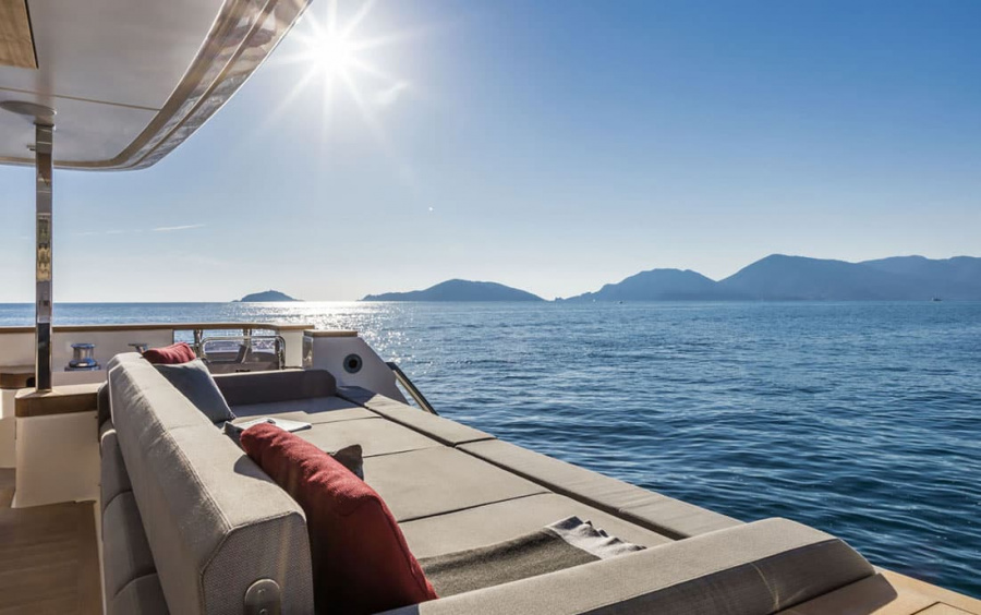 Custom Line Navetta 33 фото 1.19